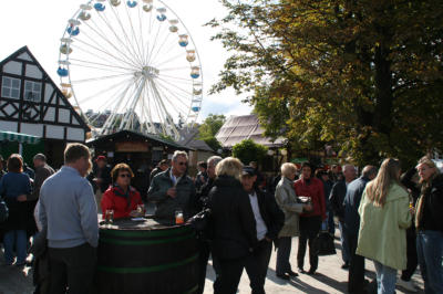 Die Haiselcher auf dem Weinlesefest